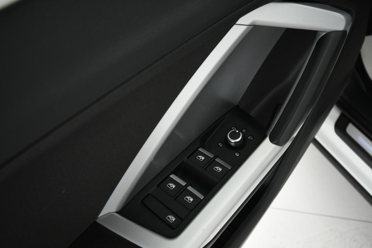 AUDI Q3 Sportback 35 2.0 tdi S line edition ACC+CAMERA+APP CONNECT