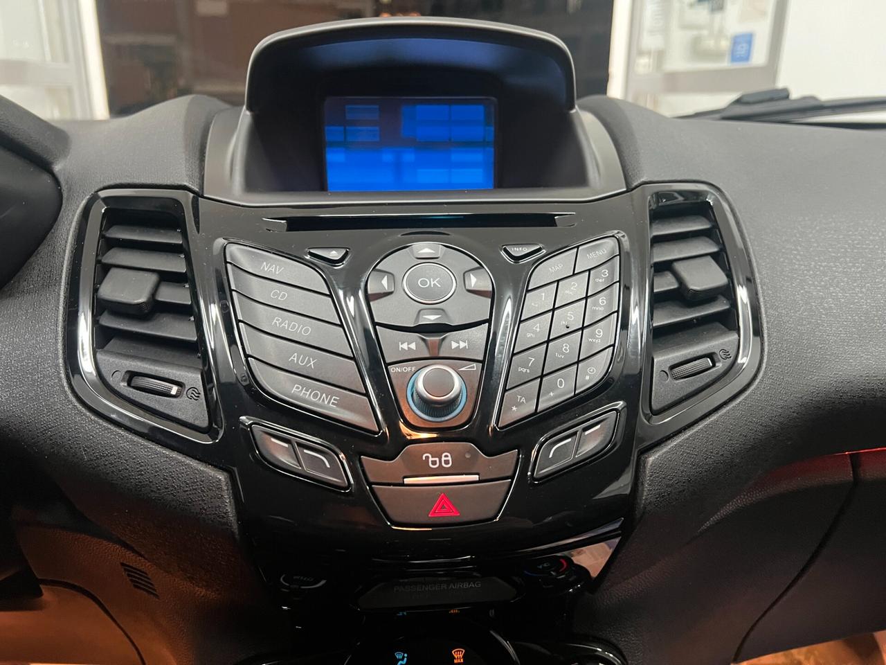 Ford Fiesta 1.4 5p. Bz.- GPL Titanium