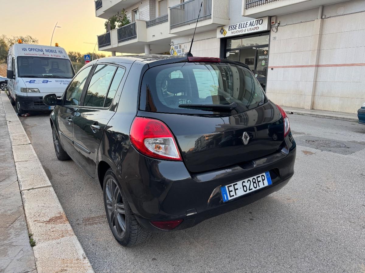 RENAULT CLIO 1.5 dCi 85 CV 5p. Luxe
