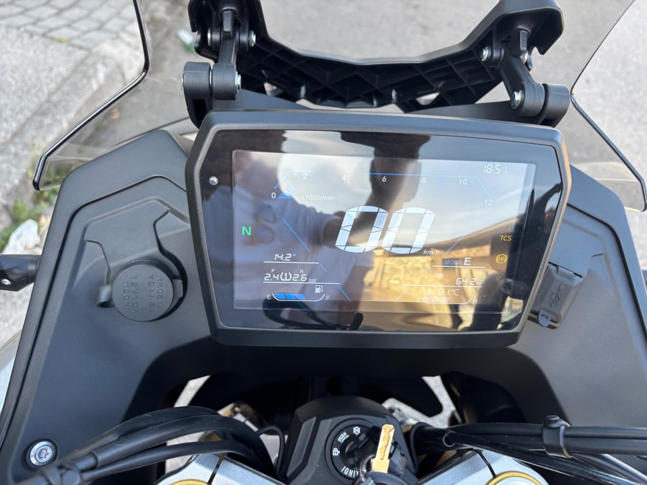 YOGE 525 DSX