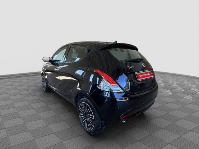 LANCIA Ypsilon Ypsilon 1.0 FireFly 70 CV Start&Stop Hybrid GOLD
