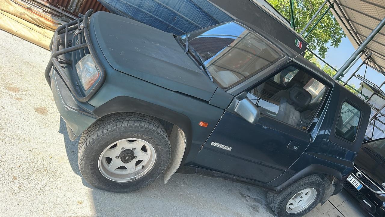 Suzuki Vitara 1.6 ASI METANO GANCIO TRAINO