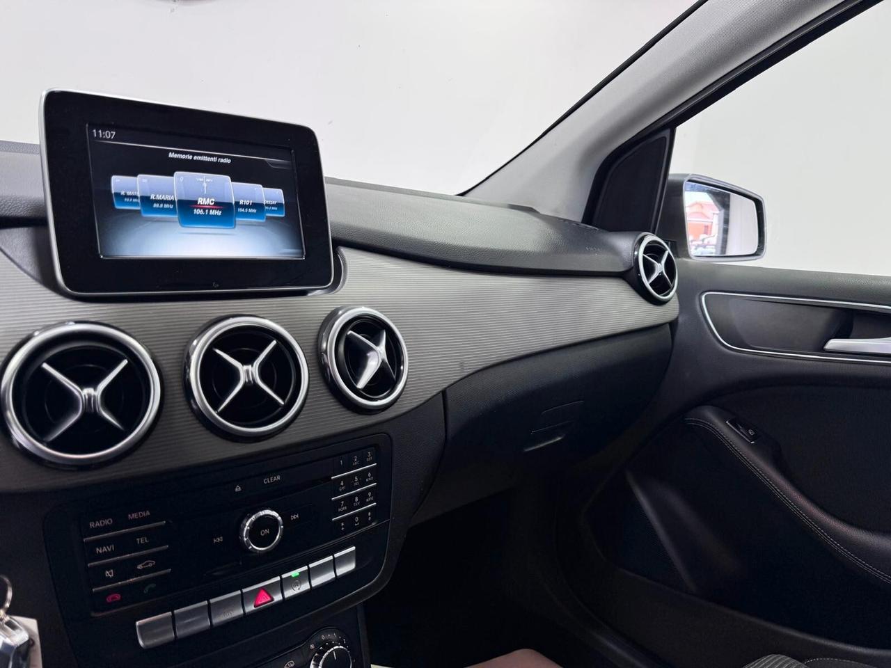 Mercedes-benz B 180 d Automatic Sport-auto
