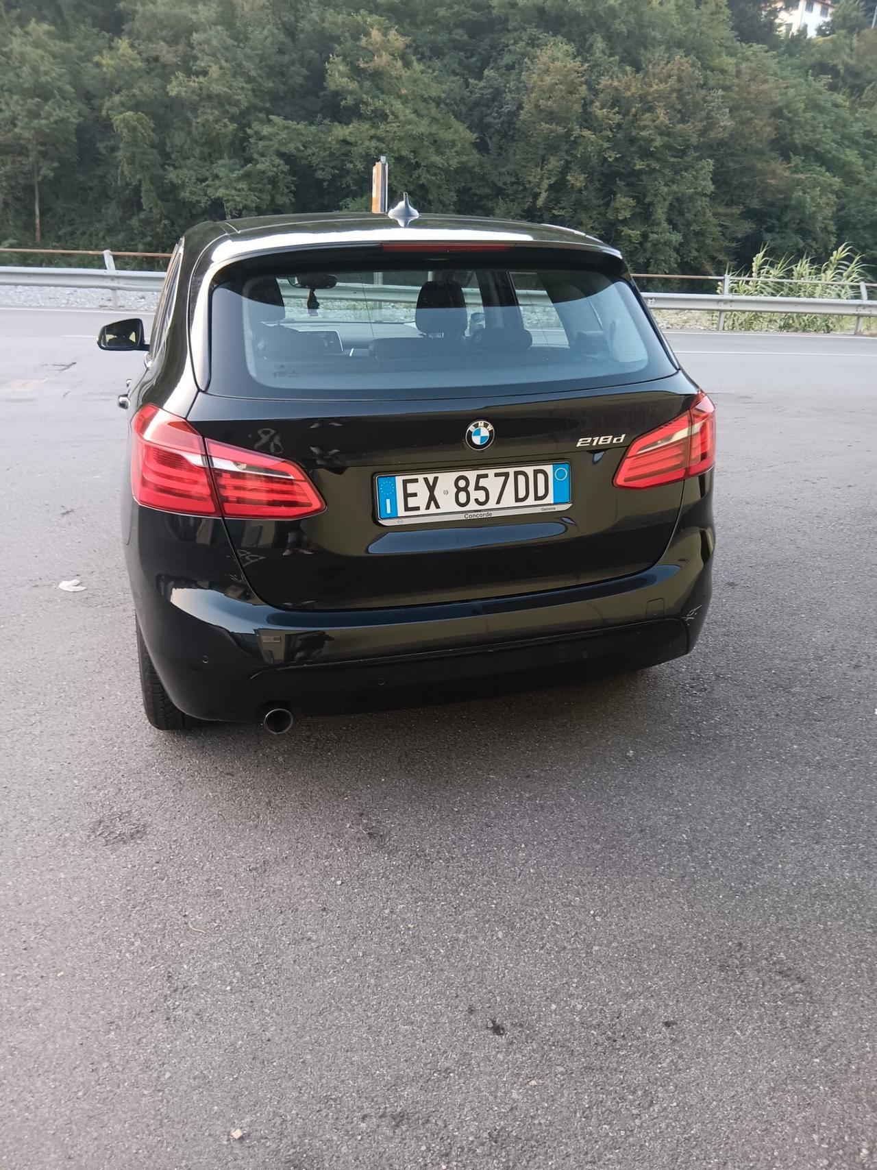 Bmw 2er Active Tourer 218d Active Tourer Sport