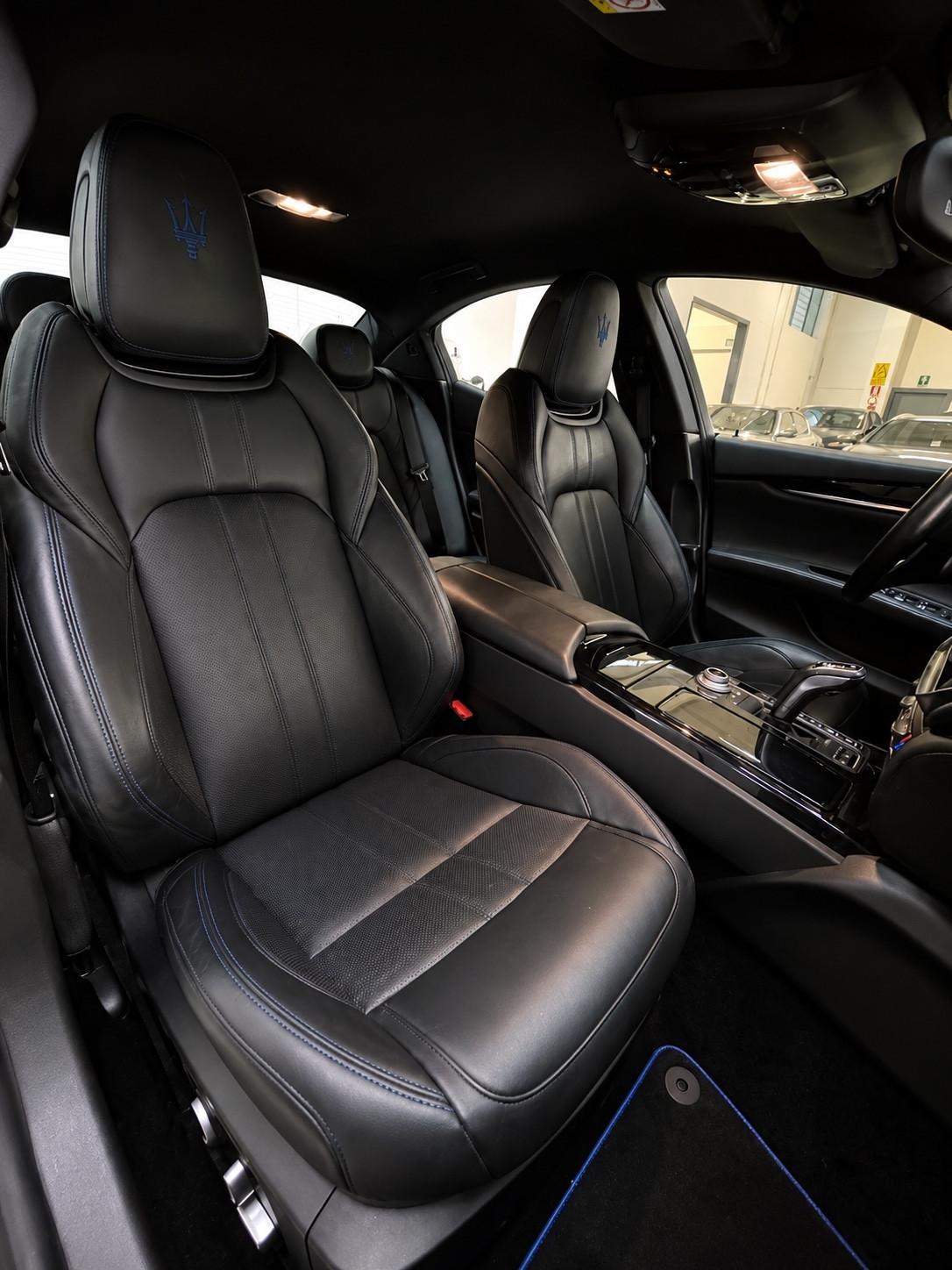 Maserati Ghibli L4 330 CV MHEV Gransport