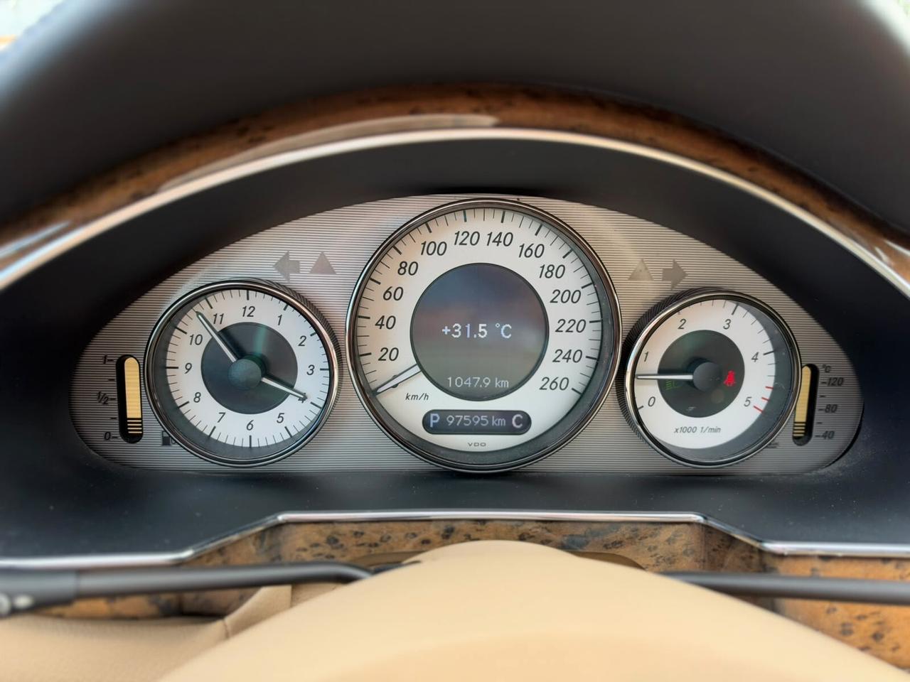 MERCEDES CLS 350 GRAND EDITION 225CV
