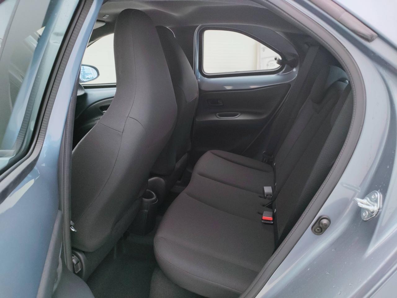 TOYOTA Aygo X 1.0B ACTIVE MT - MY24