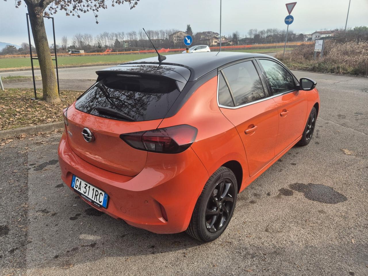 Opel Corsa 1.2 Elegance