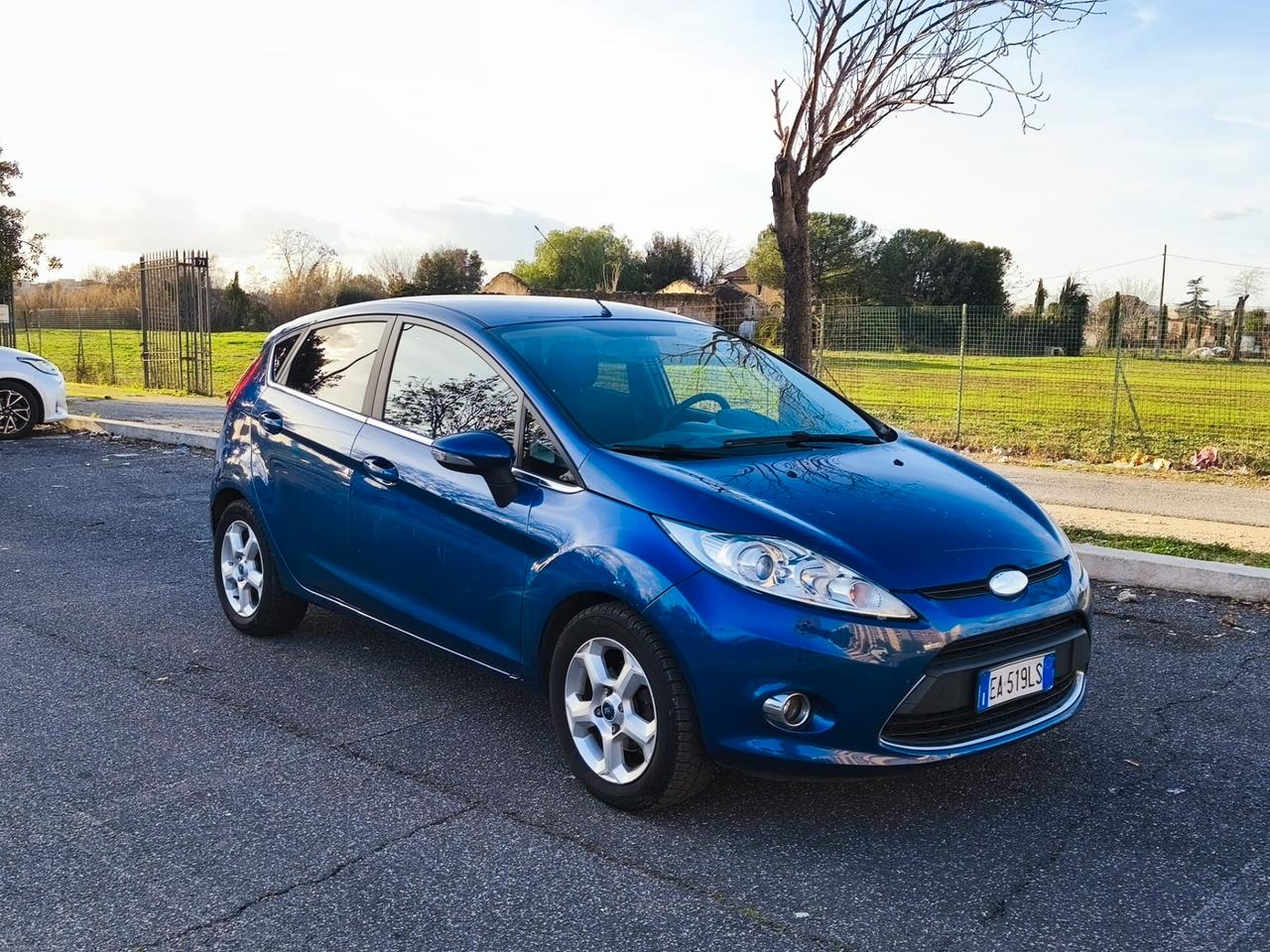 Ford Fiesta 1.4 5 porte Bz.- GPL Titanium