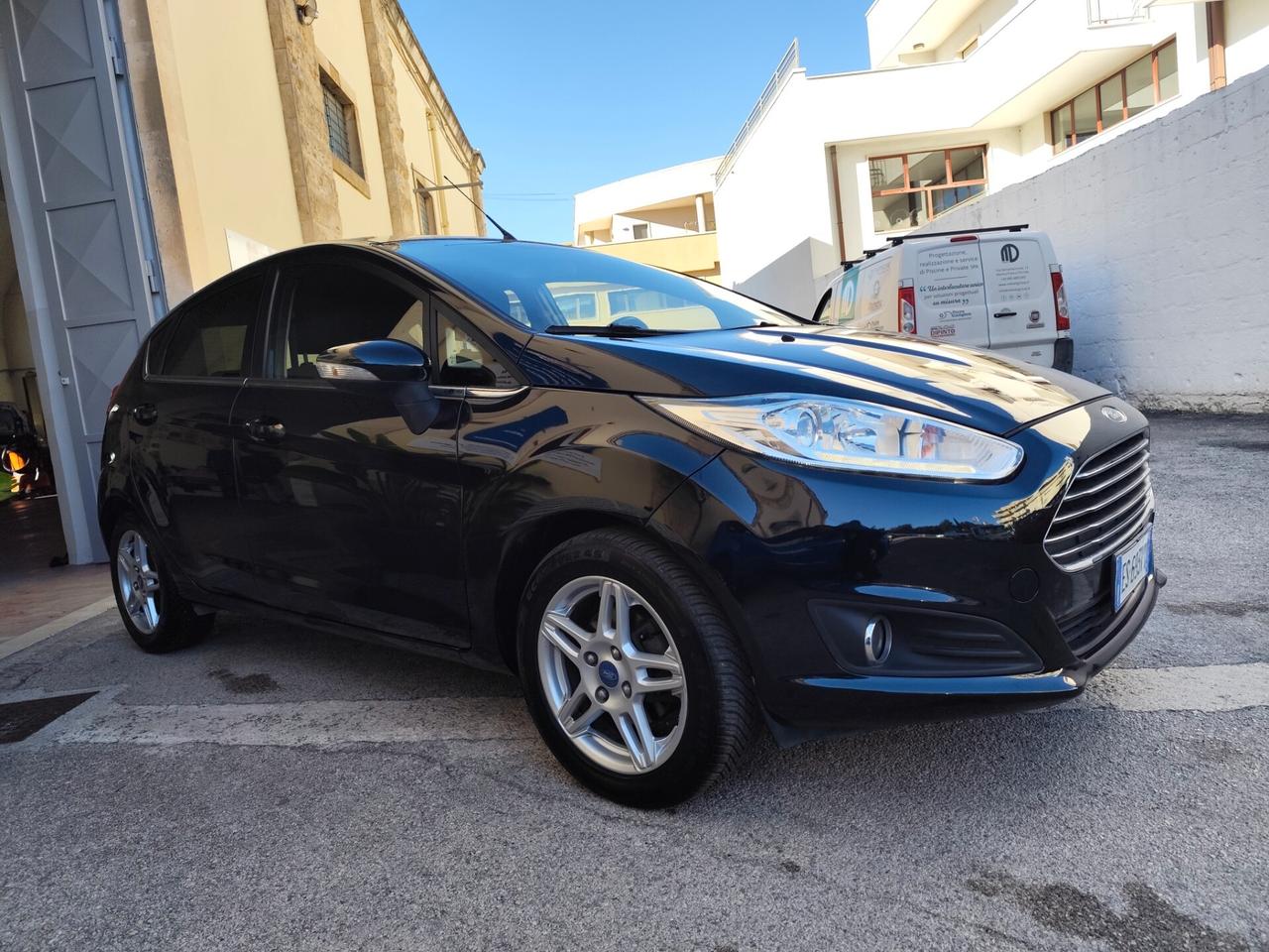 Ford Fiesta 1.5 TDCi 75CV 5 porte Titanium