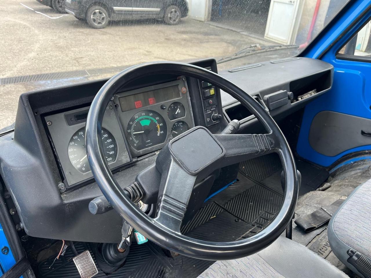 Bremach TB35-E2-2.8 cc-cassone fisso -2000