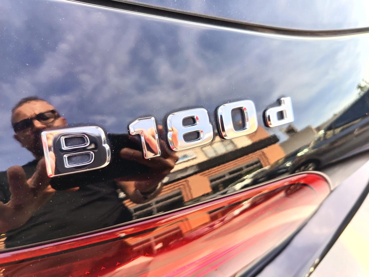 Mercedes-benz B 180 d Automatic AMG Line Premium Plus