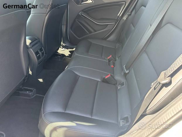 Mercedes GLA 200 d sport auto