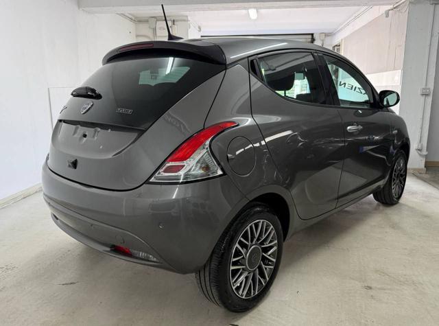 LANCIA Ypsilon 1.0 FireFly 5 porte S&S Hybrid Gold Plus