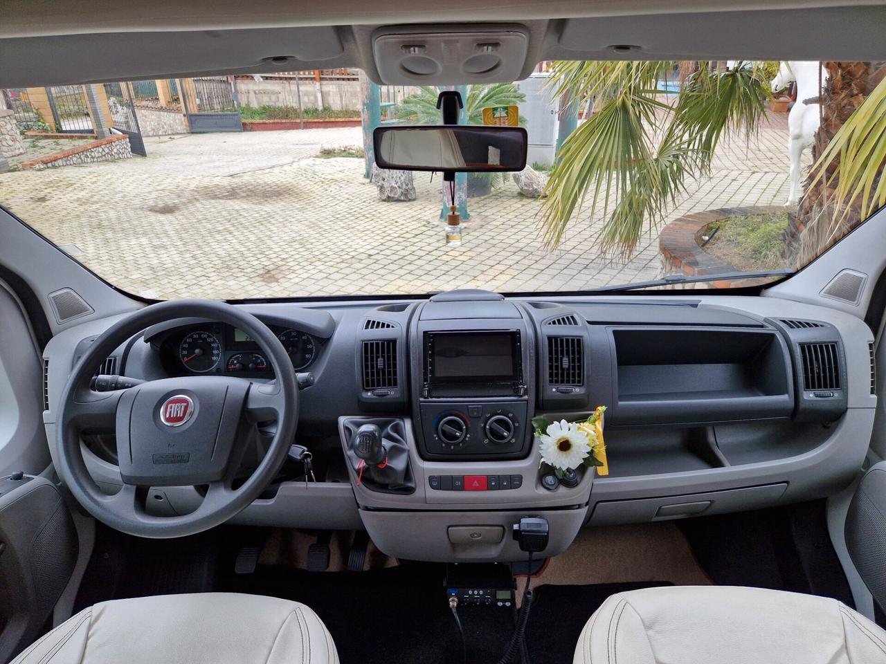 MOBILVETTA Kea P81- Maxi Garage (Garanzia 2 Anni)