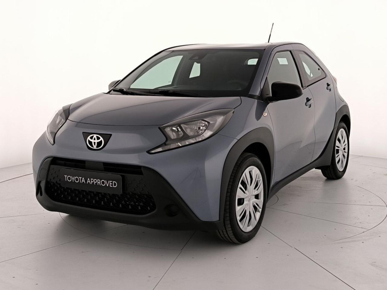 Toyota Aygo x 1.0 active 72cv s-cvt