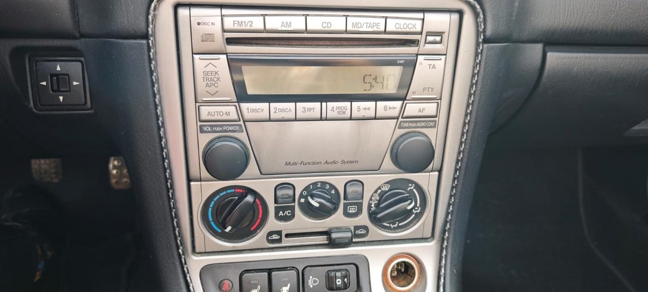 Mazda MX-5 1.6i 16V cat Rainbow