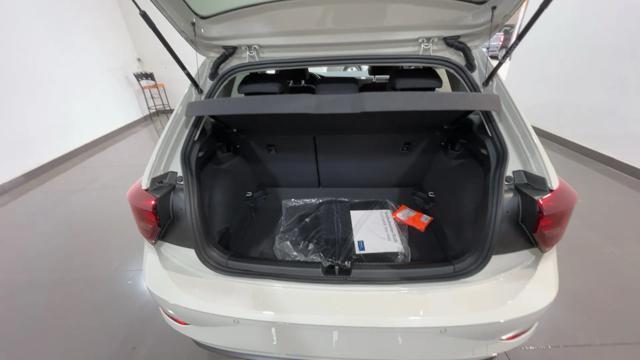 VOLKSWAGEN Polo 1.0 Edition Plus - VARI COLORI!
