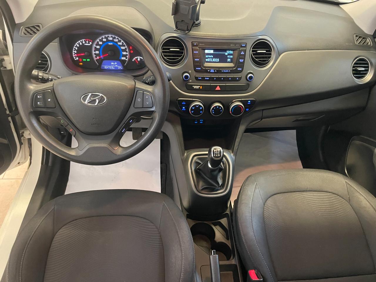 Hyundai i10 1.0 GPL Econext Login FULL TAGLIANDATA NEOPATENTATI