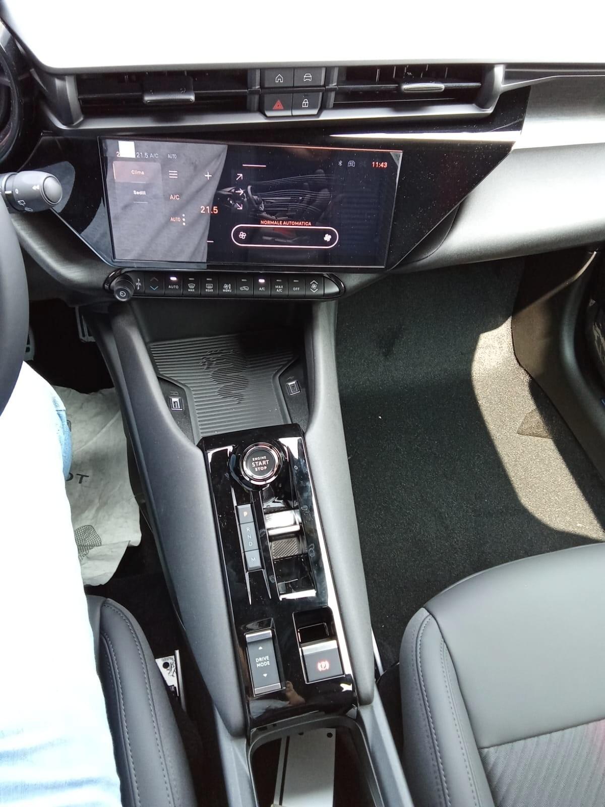 Alfa Romeo Junior 1.2 136 CV Hybrid eDCT6 Speciale