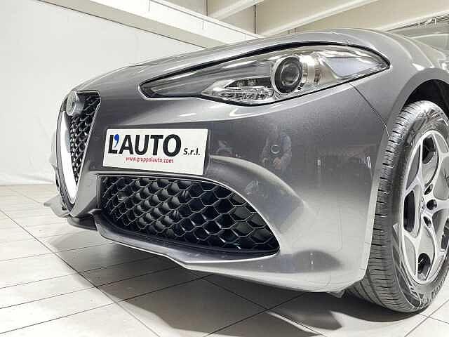 Alfa Romeo Giulia 2.2 Turbodiesel 160 CV AT8 Super Business