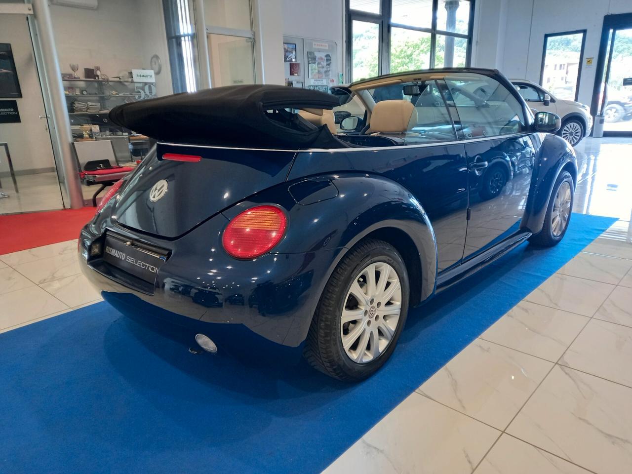 Volkswagen New Beetle 1.4 16V Cabrio