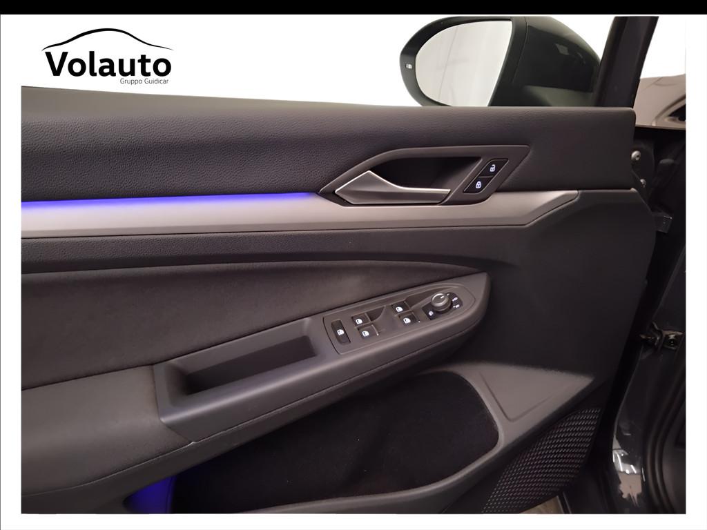 VOLKSWAGEN Golf VIII 2020 - Golf 2.0 tdi Life 115cv