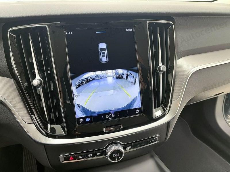 Volvo V60 B3 (b) automatico Core