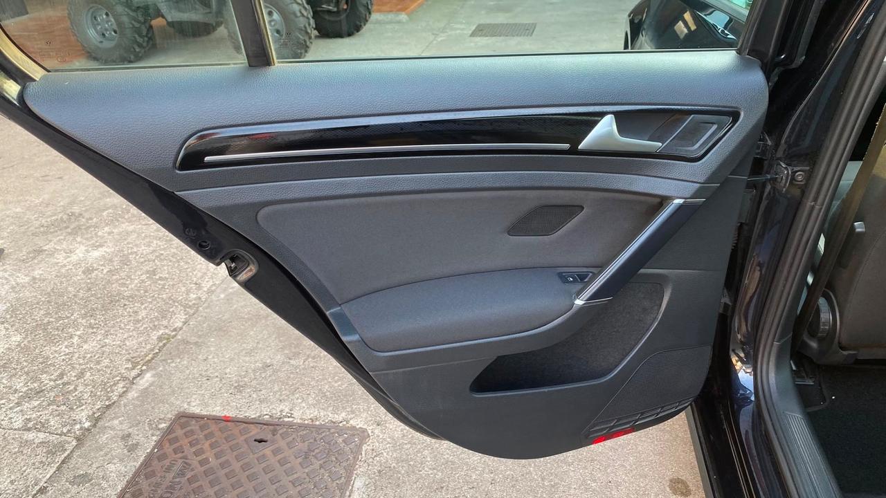 Volkswagen Golf 1.6 TDI 110 CV 5p. Highline BlueMotion Technology