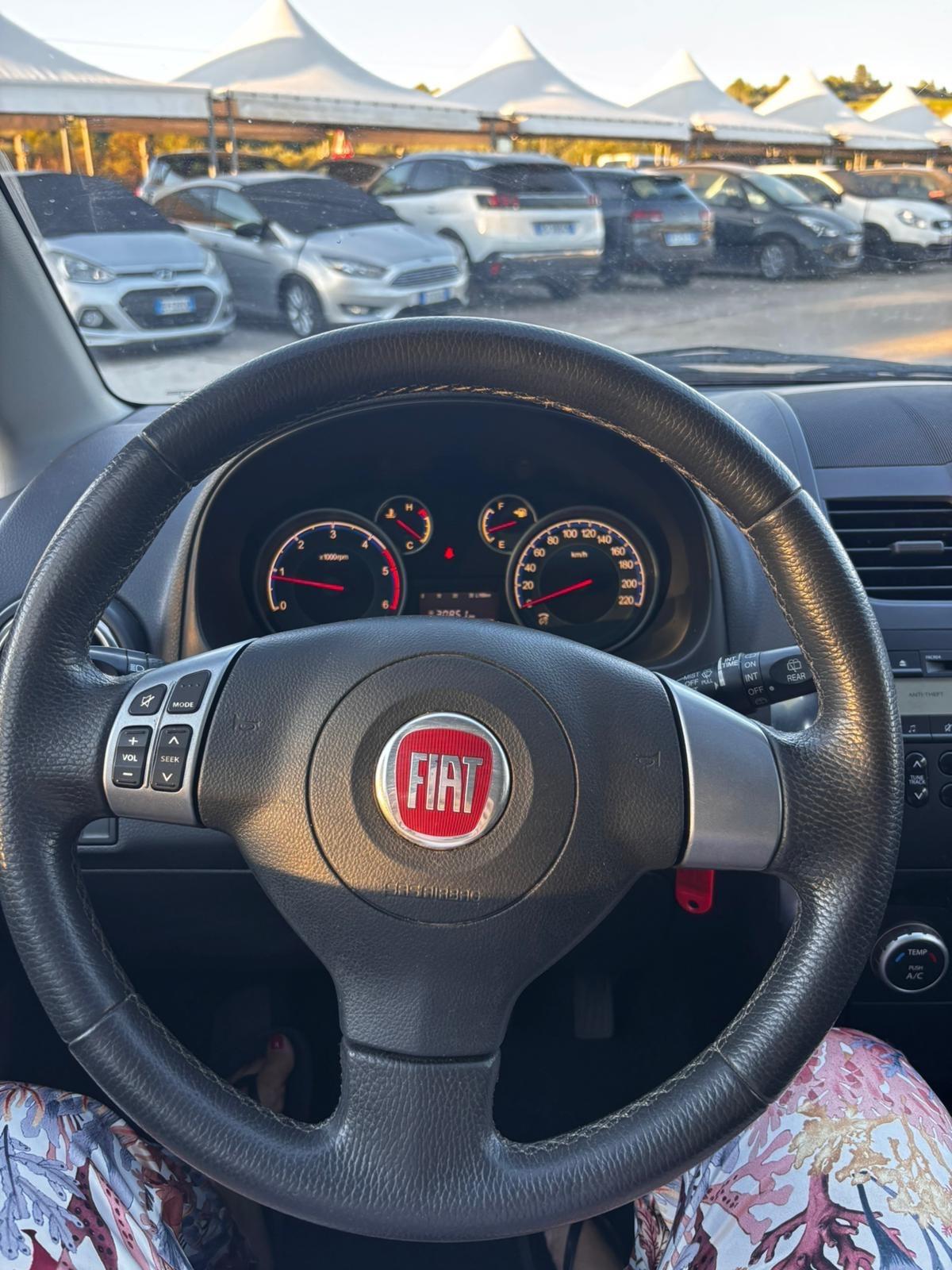 Fiat Sedici 1.9 MJT 4x4 Dynamic