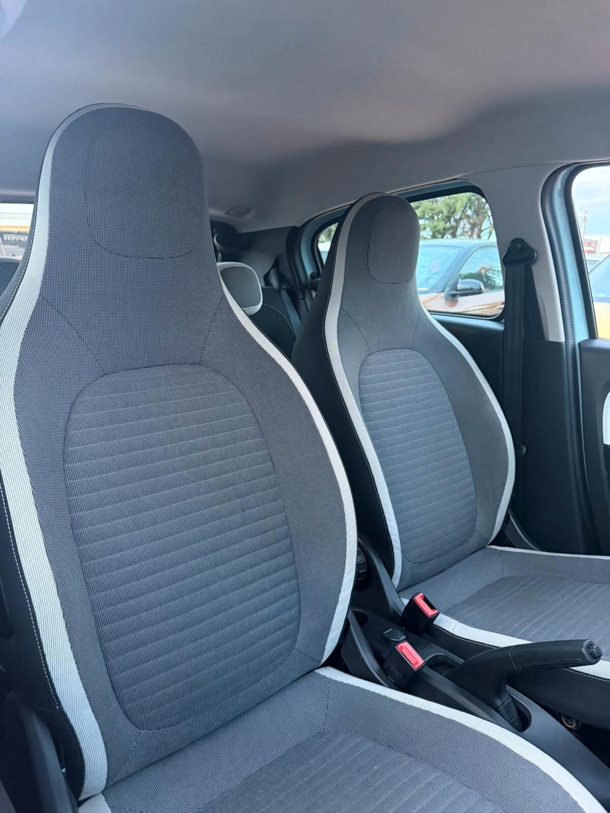 Renault Twingo SCe 65 CV Equilibre