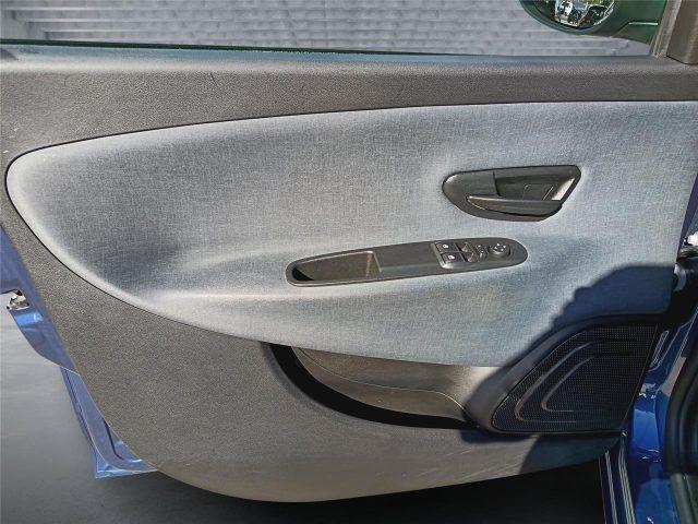 LANCIA Ypsilon 3ª serie 1.0 FireFly 5 porte S&S Hybrid Gold