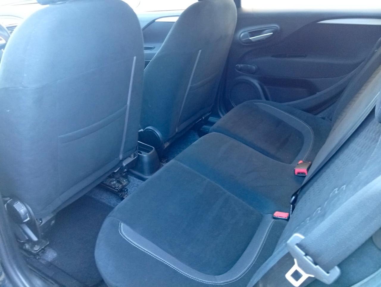 Fiat Punto 2015 1.2benz LOUNGE unico proprietario con