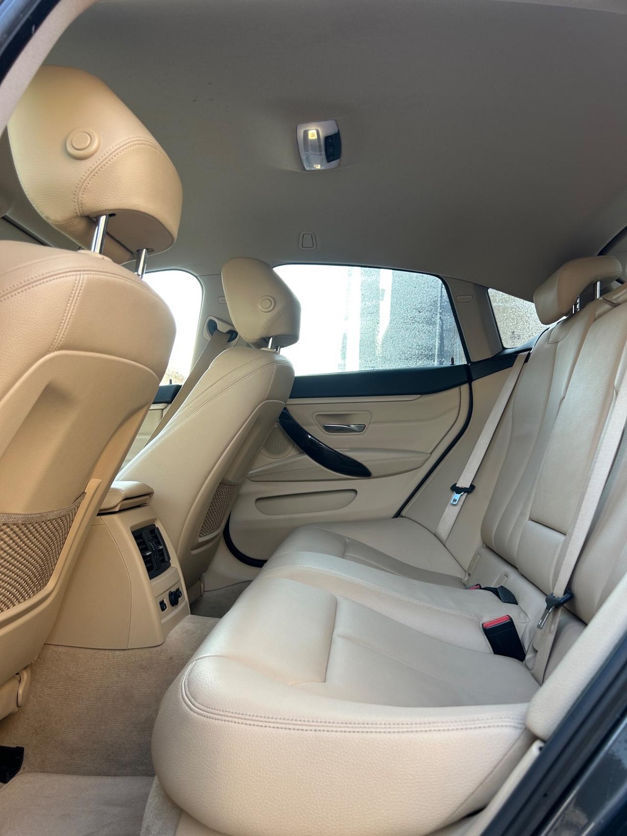 Bmw 418d Gran Coupé Modern-2014 AMBIENT/18”/LED