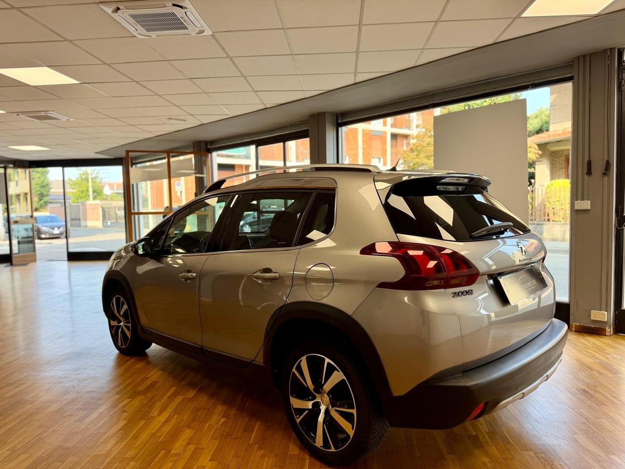 Peugeot 2008 PureTech 82 Allure