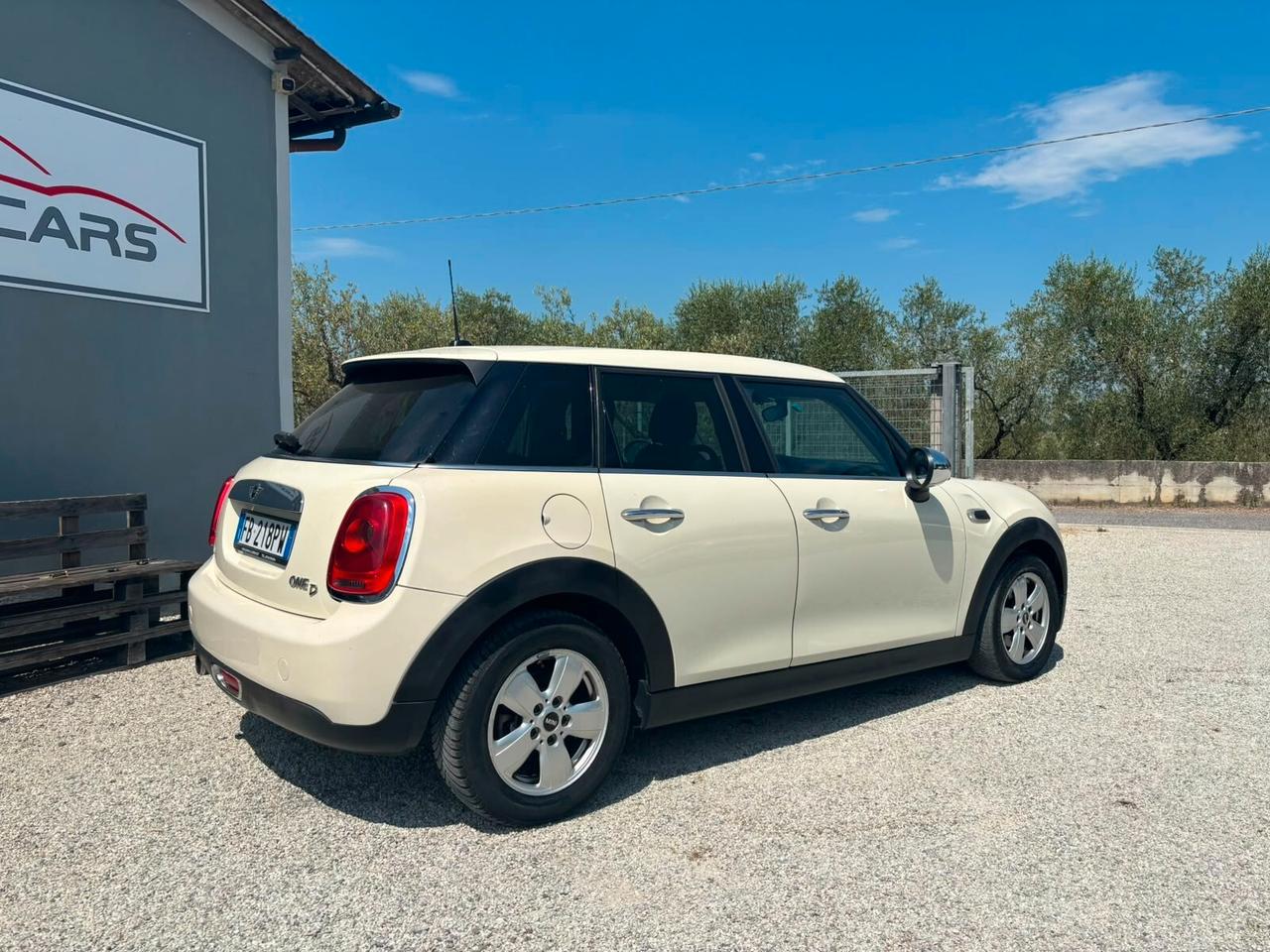 Mini 1.5 Cooper D Business XL NEOPATENTATI