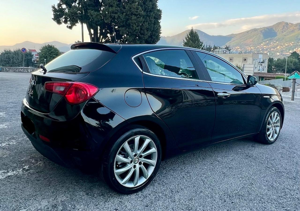 Alfa Romeo Giulietta 1.6 JTDm-2