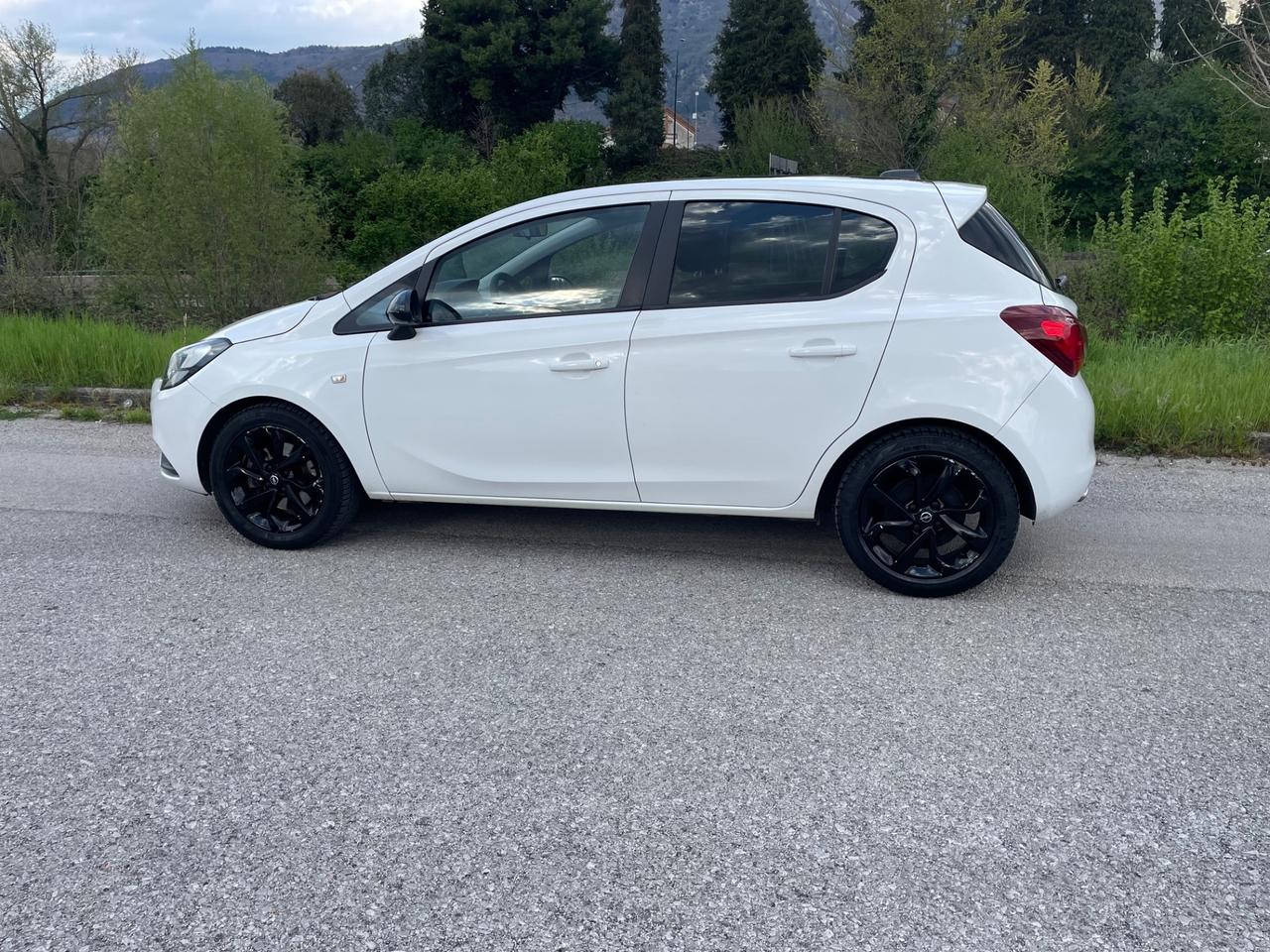 Opel Corsa 1.3 CDTI 5 porte Black Edition