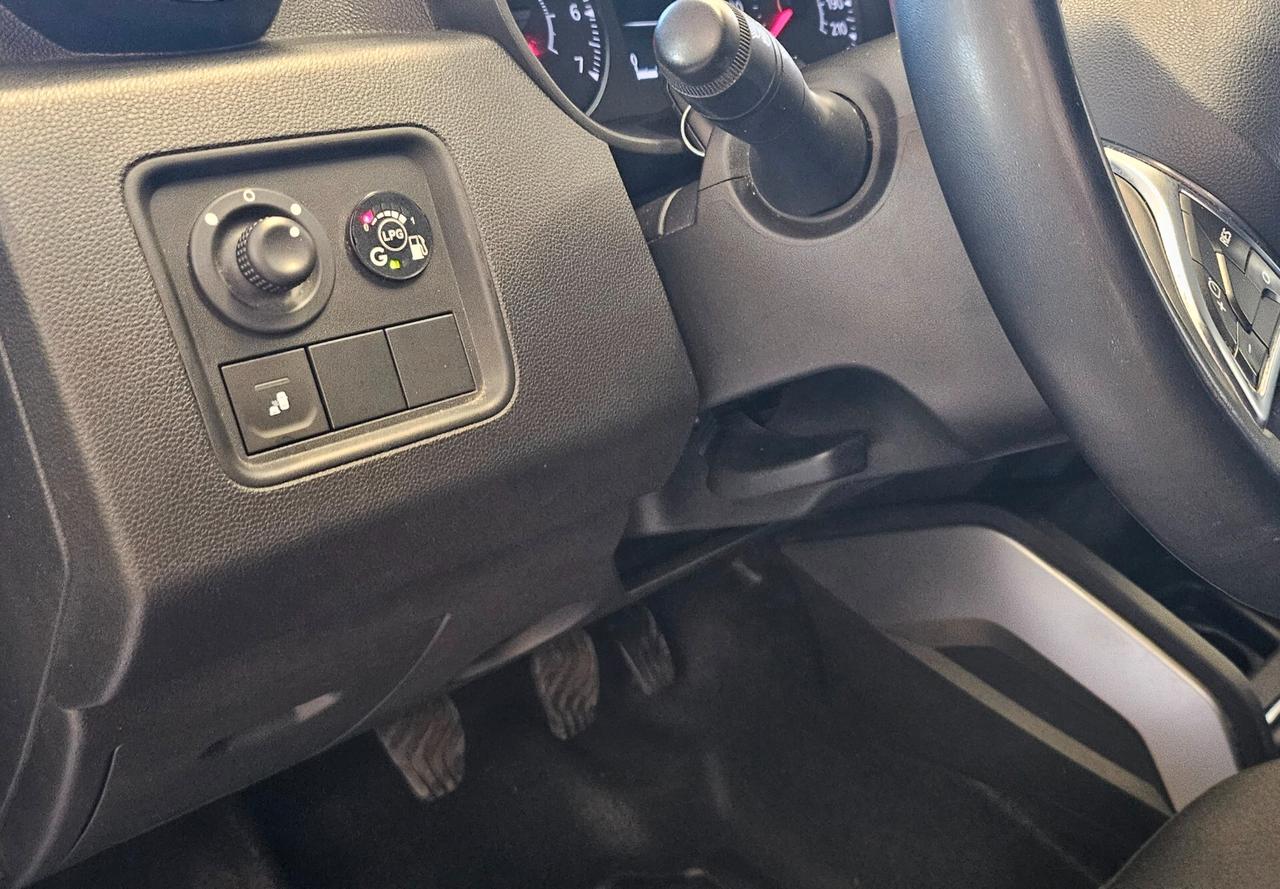 Dacia Duster 1.6 SCe GPL 4x2 Prestige