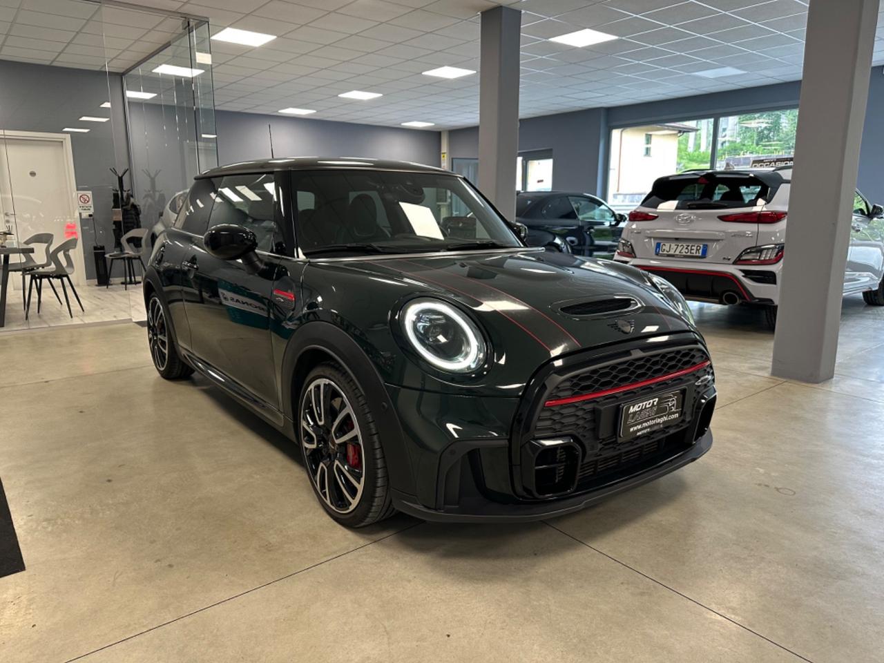 Mini John Cooper Works 3p 2.0 JCW auto