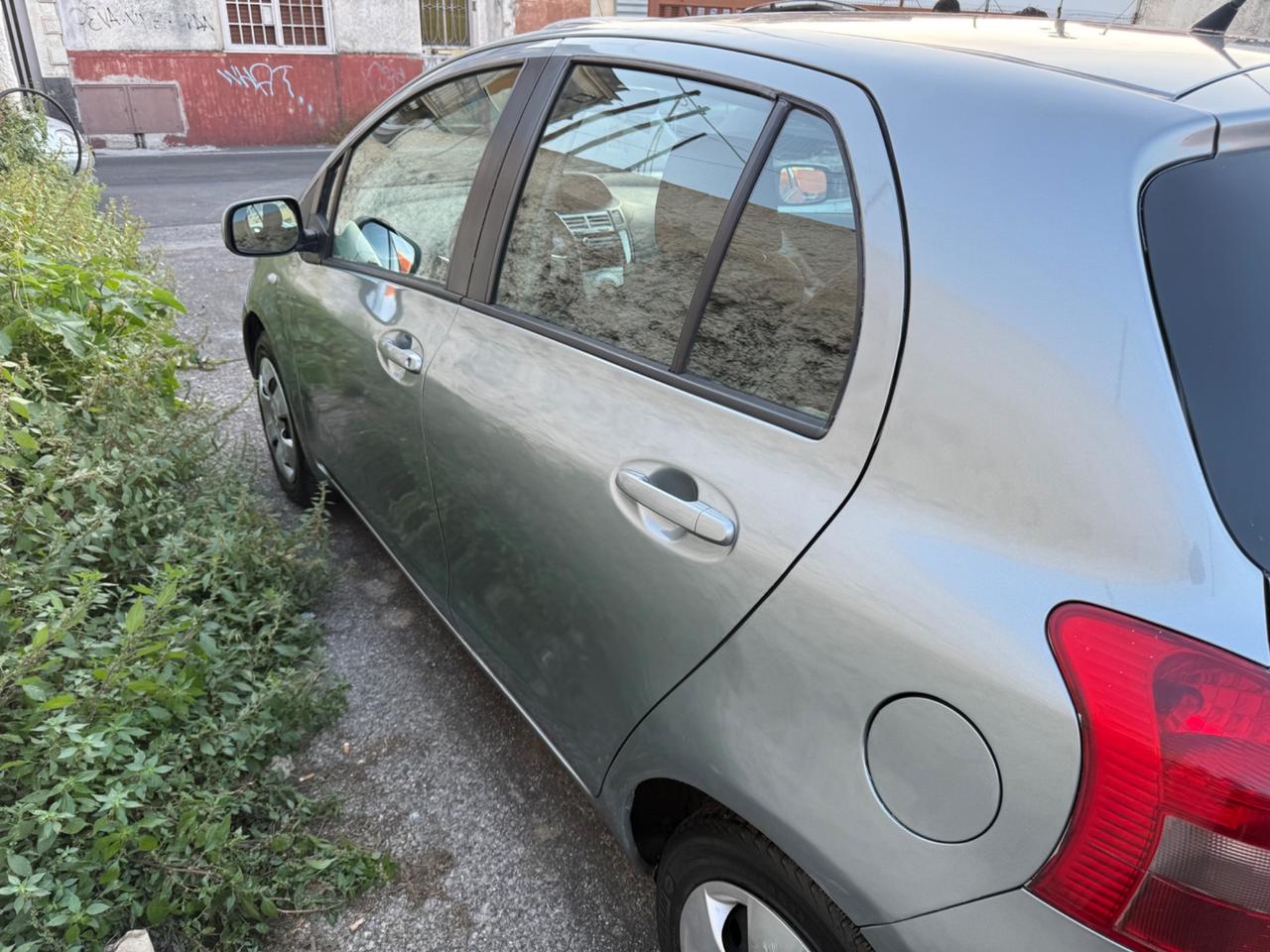 Toyota Yaris 1.0 benzina anno 2008 5 porte