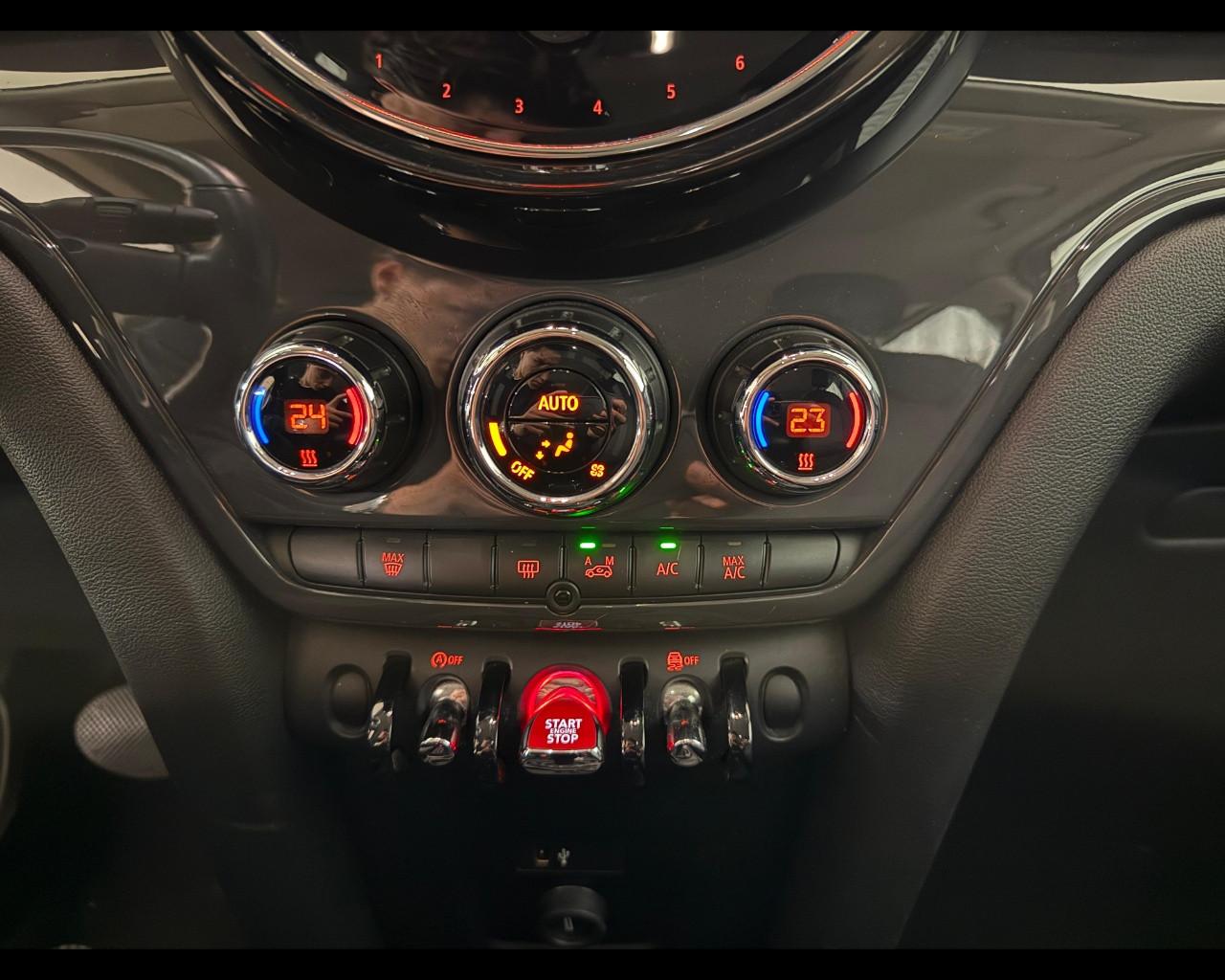 MINI Mini Countrym.(F60) - Mini 1.5 One D Business Countryman