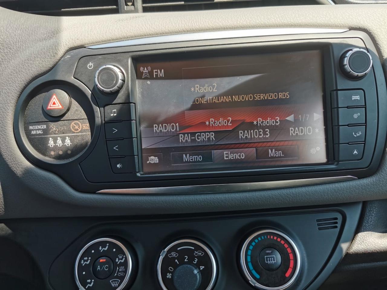 Toyota Yaris 1.0 5 porte Active - 2015