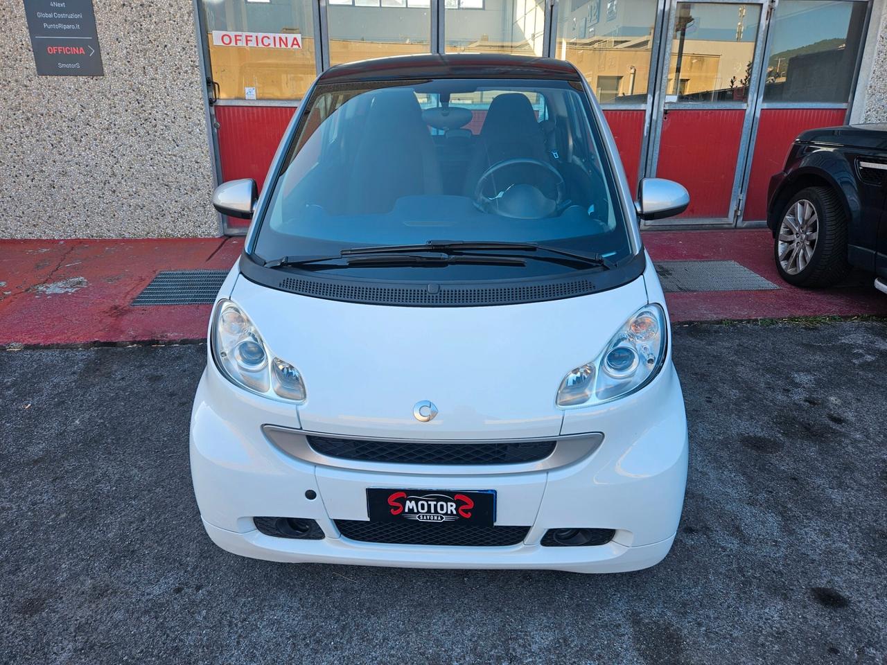 Smart ForTwo 1000 52 kW MHD coupé passion