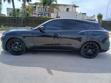 Maserati Levante V6 Diesel AWD Gransport