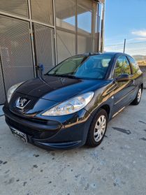 Peugeot 206 1.1 60CV Benz. 2011 - Garanzia 12 Mesi