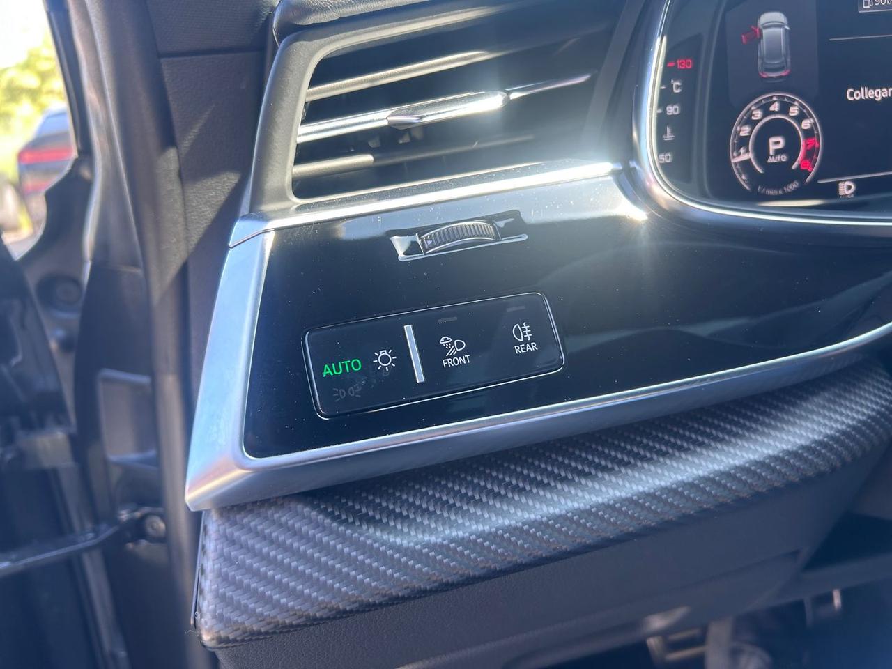 Audi RS Q8 TFSI V8 quattro tiptronic #10572