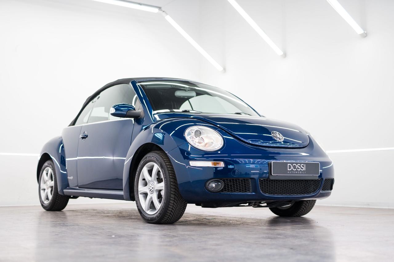 Volkswagen New Beetle 1.6 Cabrio