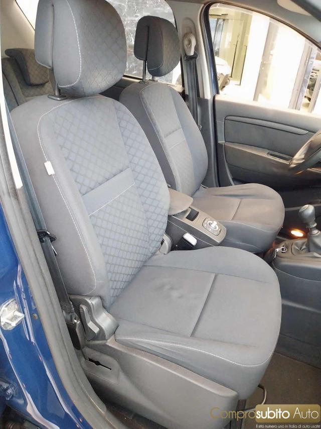 RENAULT Scenic 1.5 dCi 110CV Dynamique