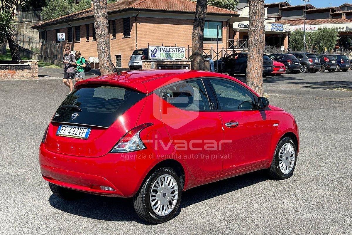 LANCIA Ypsilon 1.2 69 CV 5 porte Silver